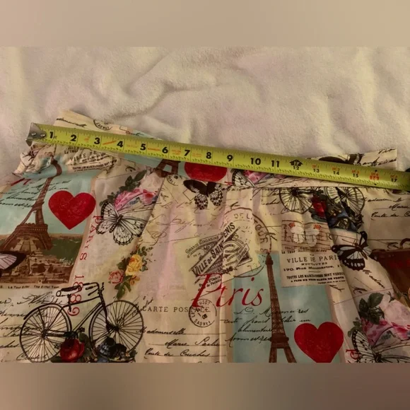 ModCloth Retrolicious Paris Print Skirt Size XL - Picture 2 of 9